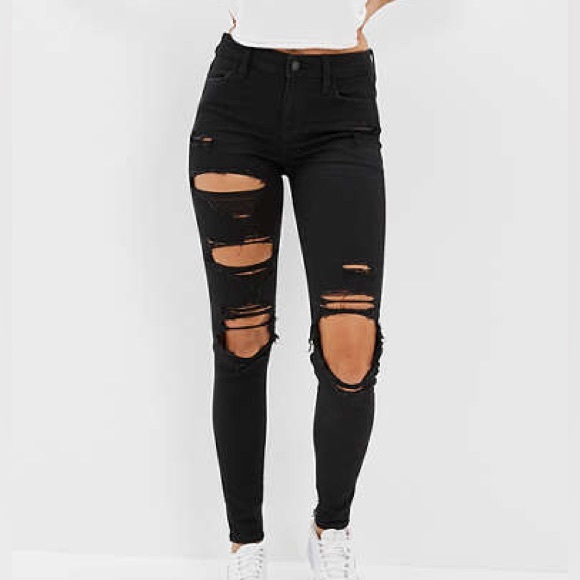American Eagle super stretch ripped skinny jean in color black size 2 short - Picture 1 of 5
